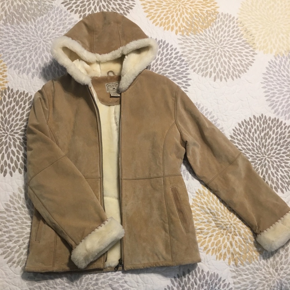 BKE Vintage genuine leather coat w/ fur lining